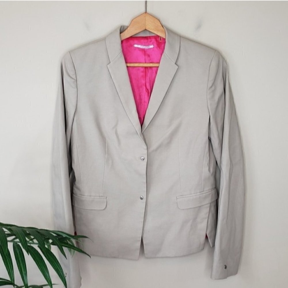T Tahari | Beige Snap Front Blazer Size 10